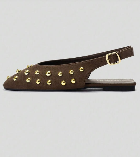 Mules ballerines marron cloutées or