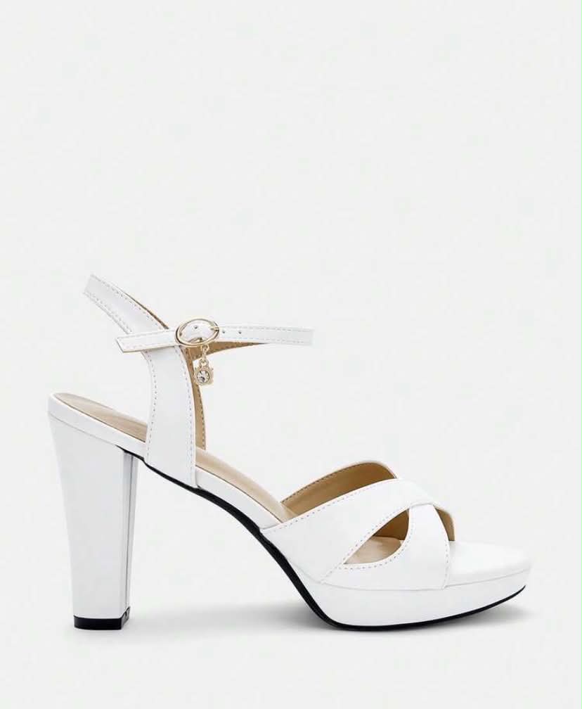 Sandales à Talons Hauts avec Bride Croisée – Blanc Chic