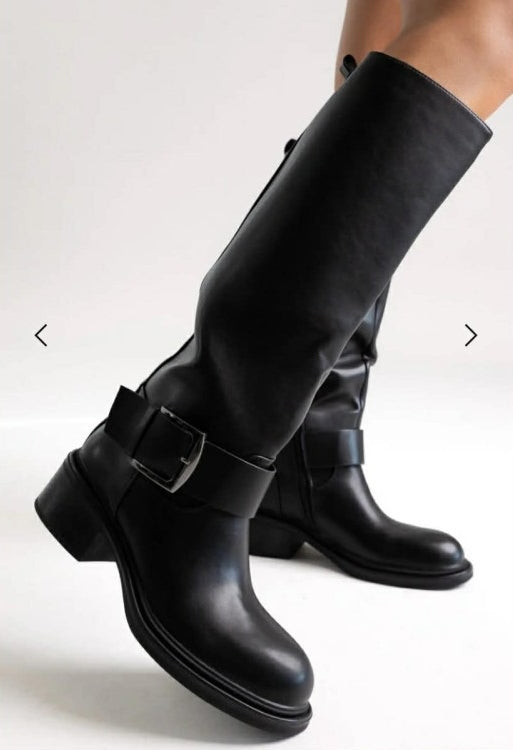 BOTTES CAVALIÈRE FEMME NOIR AVEC BOUCLE ARGENT MISS KAVANAH