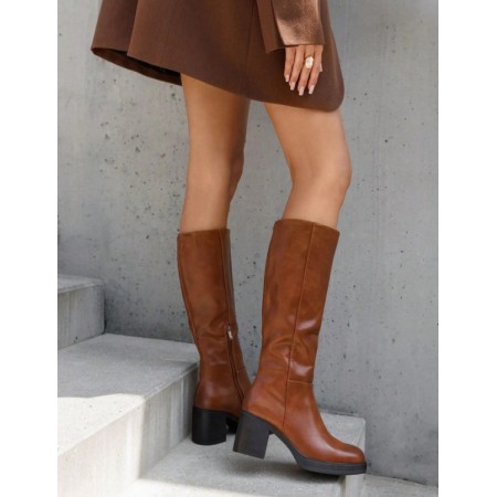 BOTTES HAUTES À TALON CARRÉ MISS KARINE CAMEL