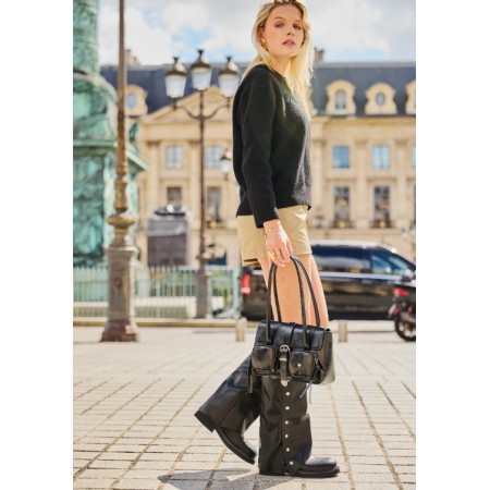 CHAUSSURES FEMME BOTTES HAUTES REVERS ET CLOUS EN MOTIF