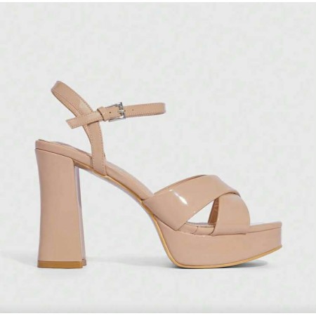 Sandales à Talons Hauts Nude Vernis & Plateforme