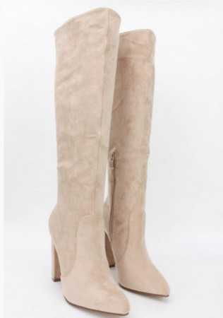 bottes suédine beige, bottes femme élégantes, bottes talon carré, chaussures tendance hiver, bottes chic Misskcy