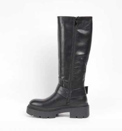 Bottes noires cuir, bottes avec boucles, chaussures femme hiver, bottes rock chic, bottes confortables tendance.