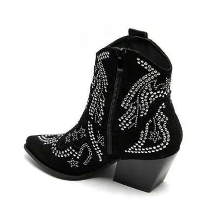 Sublimes bottes bottines mi haute cloutées style western coachella boots talons confortables.