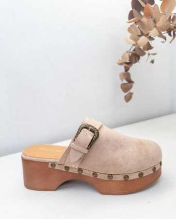 CHAUSSURES FEMME SABOT BOUCLE BEIGE EN BOIS MISS LALITA