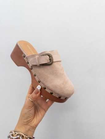 CHAUSSURES FEMME SABOT BOUCLE BEIGE EN BOIS MISS LALITA