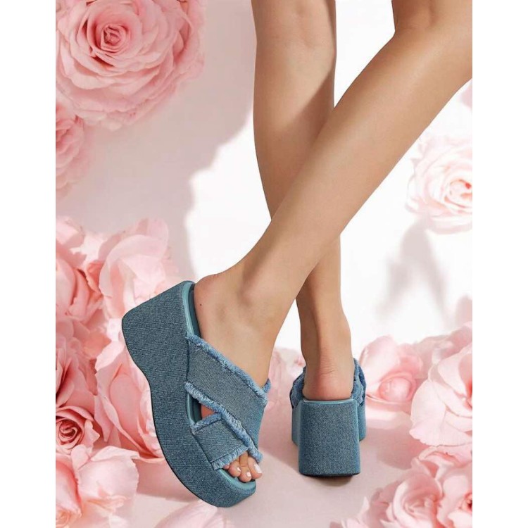 Sandales compensées en jean – Confort & style assuré MISS DENIM Sandales compensées en jean – Confort & style assuré MISS DENIM