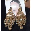 Boucles d’Oreilles Cristal Royal – Glamour Intemporel & Éclat Majestueux Champagne