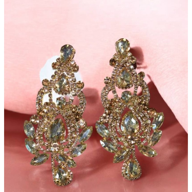 Boucles d’Oreilles Cristal Royal – Glamour Intemporel & Éclat Majestueux Champagne