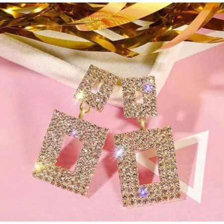 Boucles d’oreilles rectangulaires strass gold – Collection Kcy Accessory