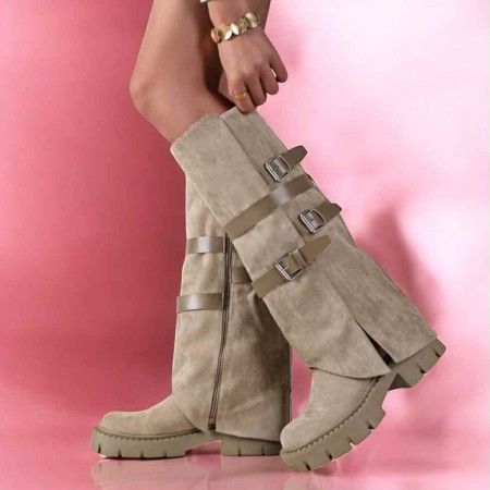 Bottes hautes avec lanières décoratives – élégance, confort et style unique. Sublimez vos tenues, commandez vite avant rupture !
