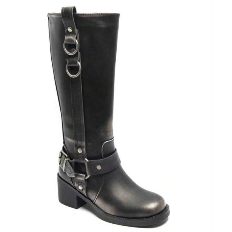 Bottines montantes noires avec boucle – style moderne et confort absolu. Sublimez vos tenues, commandez vite avant rupture ! Bottines montantes noires avec boucle – style moderne et confort absolu. Sublimez vos tenues, commandez vite avant rupture !