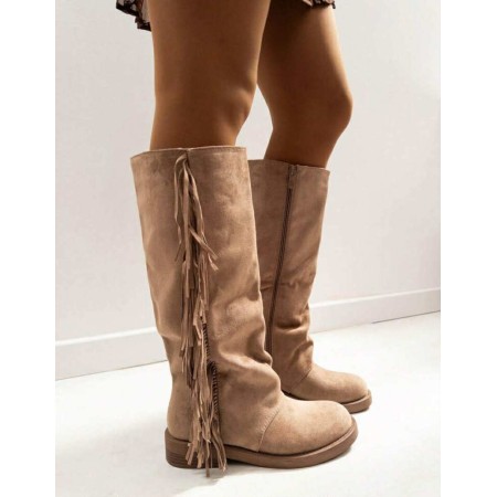 BOTTES HAUTES PLATES EN SUÉDINE AVEC FRANGES STYLE BOHÈME CHIC MISS CHICA BEIGE