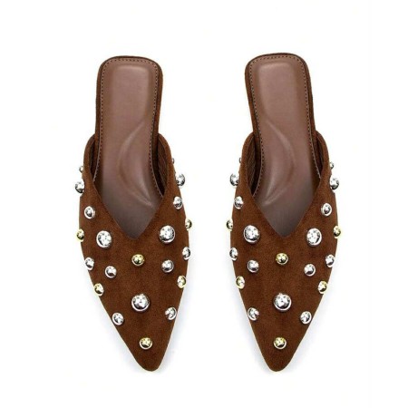 MOCASSINS CLOUTÉS FEMME – CHIC, TENDANCE ET CONFORTABLES SUEDINE MISS MIA MARRON