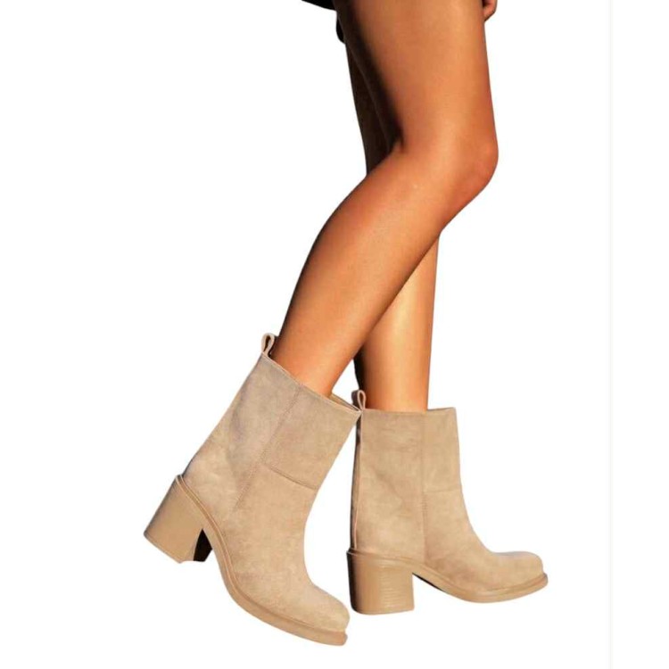 Bottines en daim femme talon carré confortable – Noir, Beige, Choco Bottines en daim femme talon carré confortable – Noir, Beige, Choco