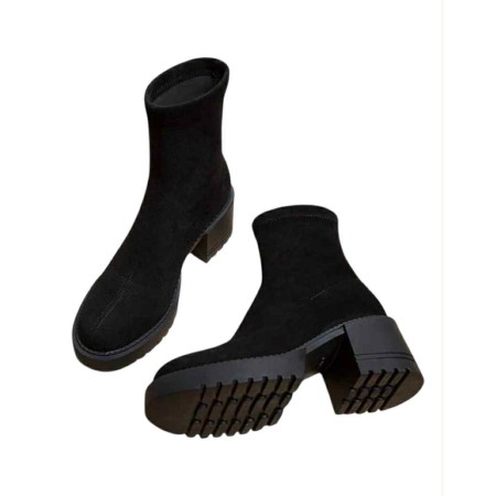 BOTTINES “HAILEY” – TALON ÉPAIS & CONFORT EN SUÉDINE NOIR