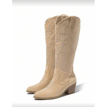 Bottes western femme, bottes suédine beige, botte hiver femme, look bohème chic.