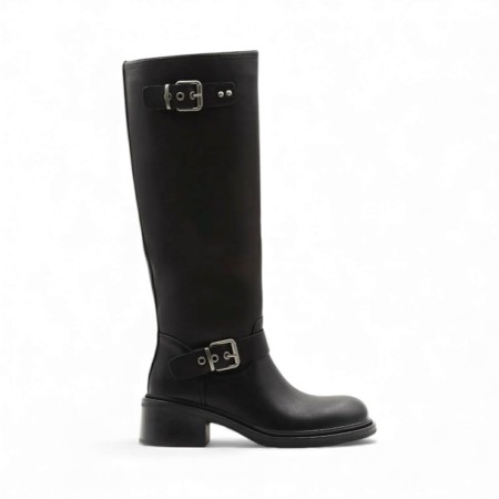 Bottes cavalières hautes en simili cuir noir avec petit talon. Confortables et élégantes pour un style quotidien chic