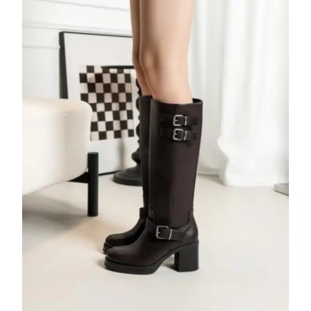 BOTTES AVEC TALONS EPAIS ET...