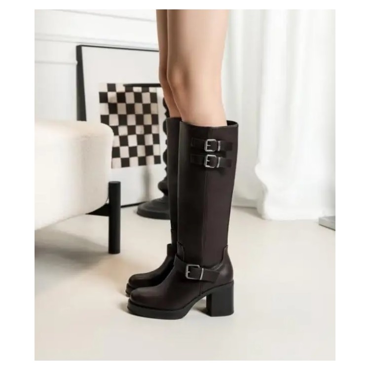 BOTTES AVEC TALONS EPAIS ET BOUCLES DECORATIVES MISS JOYCE MARRON FONCE