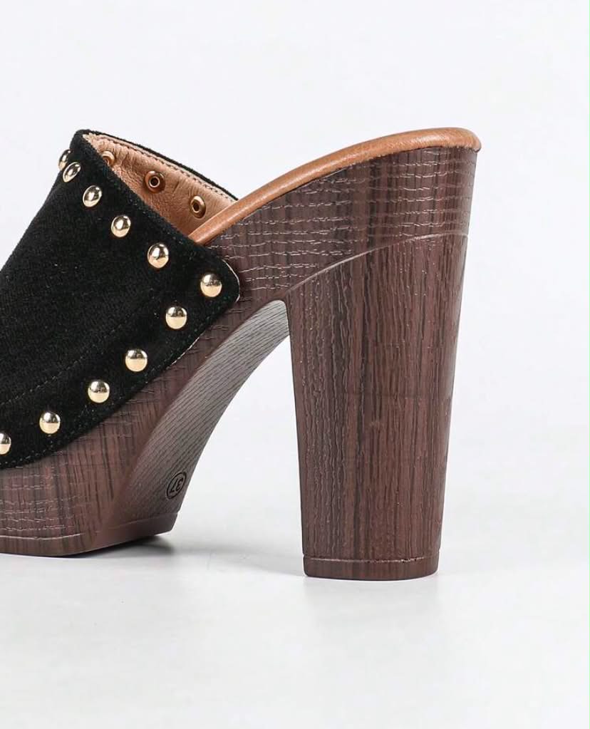 Mules à Plateforme cloutées - Élégance Rétro-Chic Noir