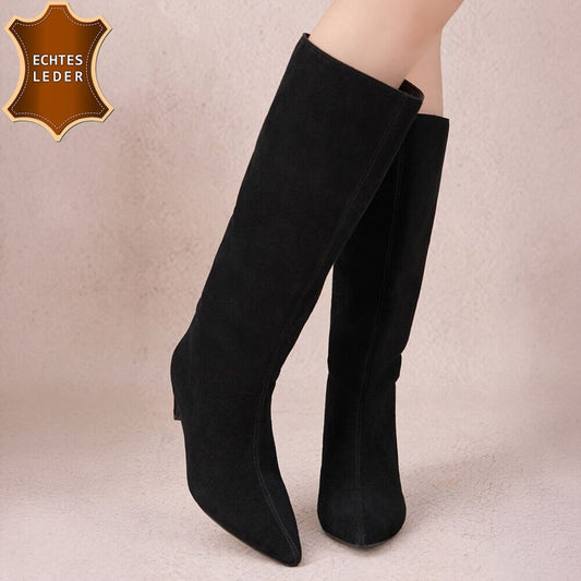 BOTTES HAUTES NOIRES EN CUIR VÉRITABLE VELOURS – BOUT POINTU & PETIT TALON MISS CASSANDRE