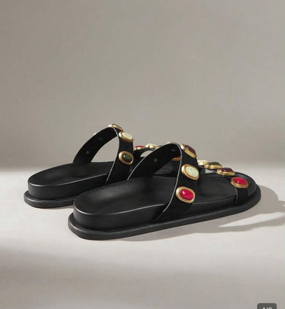 Sandales Joya en Simili Cuir Noir – Ornements de Pierres Cabochons Colorées