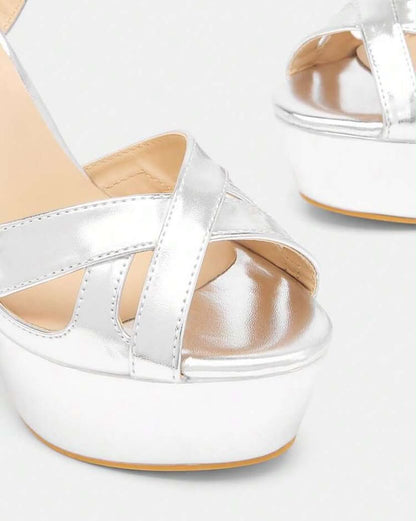 Sandales à Plateforme et Talon Aiguille – Argent Métallisé Chic