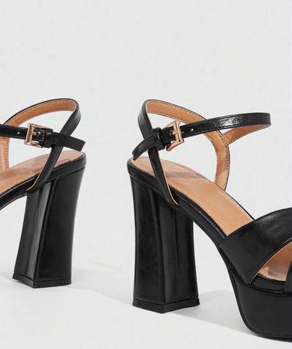 Sandales à Talons Plateforme – Noir Classique