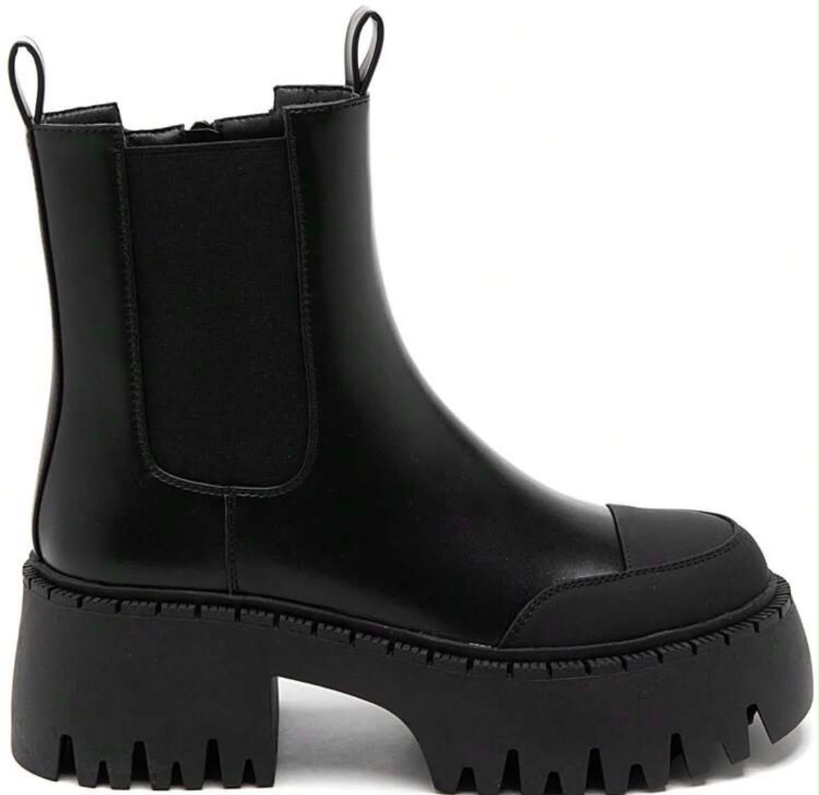 BOOTS CHELSEA SIMILICUIR NOIR BOUT RENFORCÉ SEMELLE PLATEFORME – MISS TIFFANY