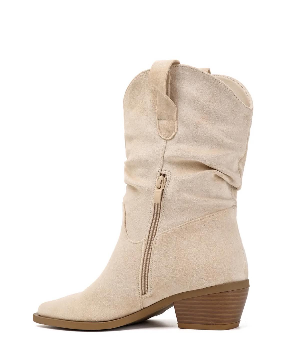 BOTTES SANTIAGS SLOUCHY EN SUÉDINE PREMIUM – BEIGE MISS KENNY