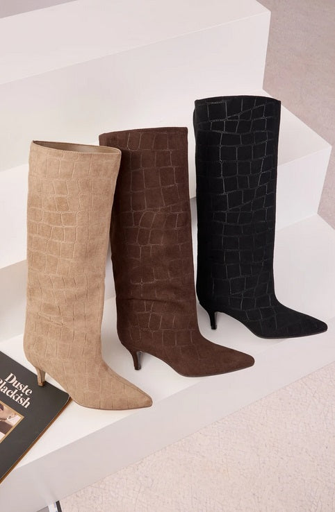 BOTTES HAUTES FEMME CHOCO EFFET CROCO BOUT POINTU, PETIT TALON MEGAN