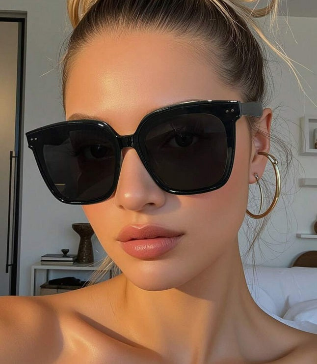 Lunettes de soleil oversize femme glamour miss cardi noir