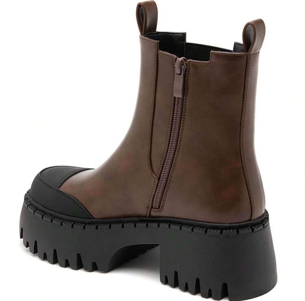 BOOTS CHELSEA SIMILICUIR CHOCOLAT MARRON BOUT RENFORCÉ SEMELLE PLATEFORME – MISS TIFFANY