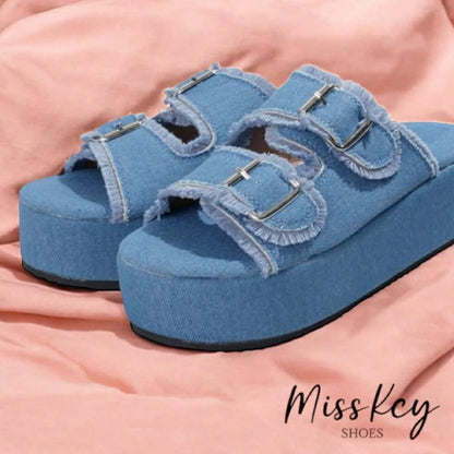 Sandales Plateformes en Denim Effet Effiloché – L'Indispensable de l'Été