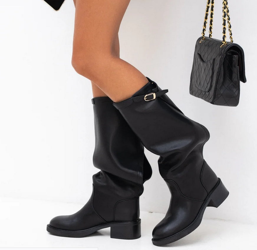 CHAUSSURES FEMMES BOTTES CAVALIERE A BOUCLE ET AJUSTABLE MISS CASSIE NOIR