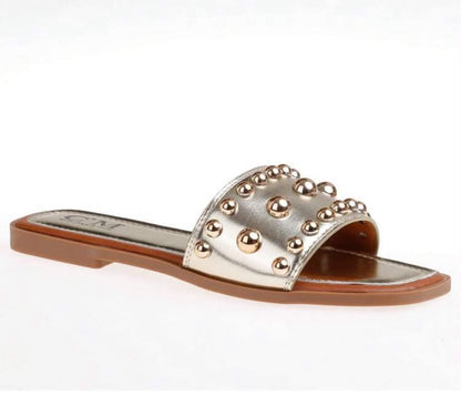 Mules Élégance à Clous : Le must-have de votre été Or Gold