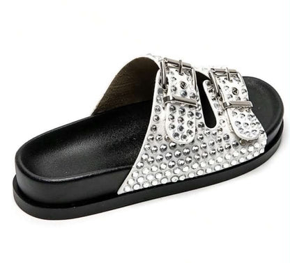 Mules à Strass et Boucles Ajustables – Élégance & Confort Blanc