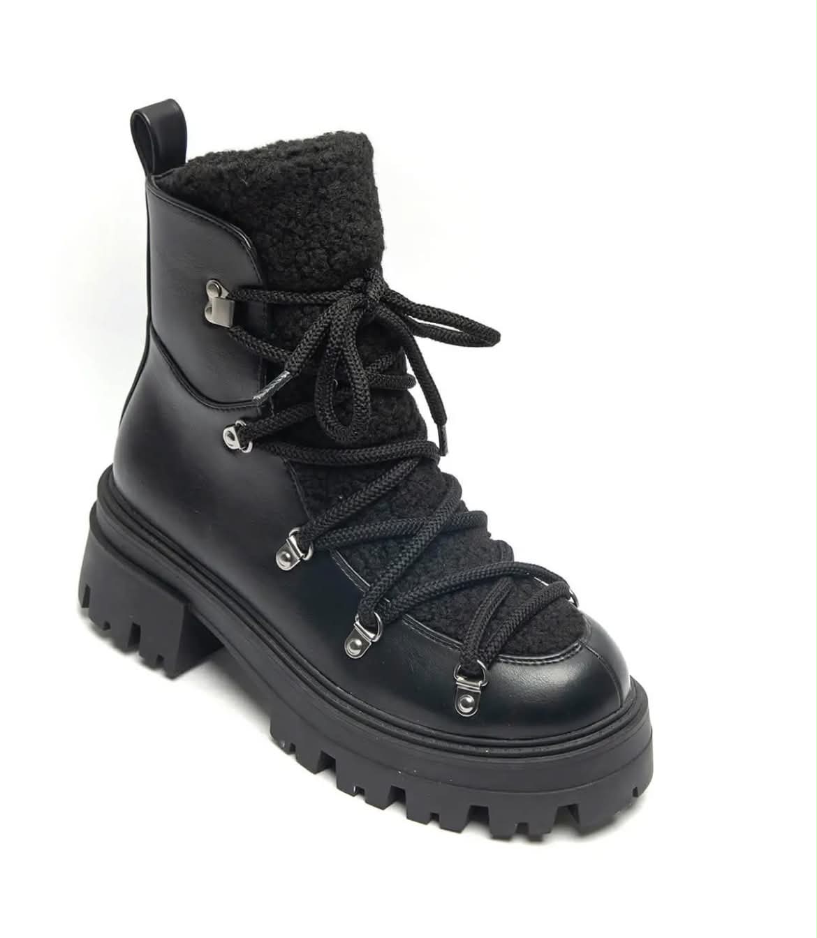 BOOTS SIMILICUIR NOIR FOURRURE SHERPA LACETS SEMELLE PLATEFORME – MISSKCY