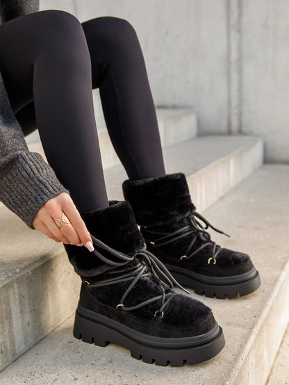 BOOTS SIMILI DAIM NOIR FAUSSE FOURRURE INTÉGRALE LACETS SEMELLE PLATEFORME – MISS ALMA