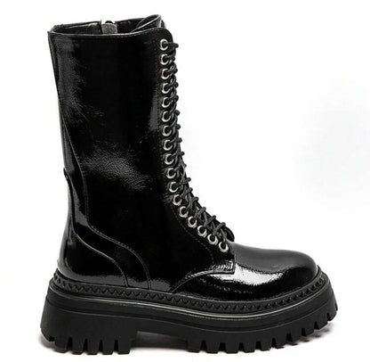 BOOTS SIMILICUIR VERNI NOIR LACETS BORDURE SEMELLE PLATEFORME MISS NATH