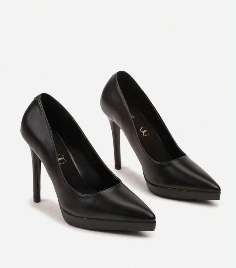 Escarpins Bout Pointu avec Plateforme – Noir Classique Intemporel