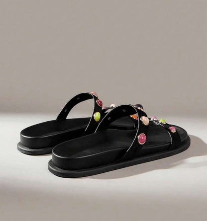 Sandales Joya en Simili Cuir Noir – Ornements de Pierres Cabochons Colorées Pink