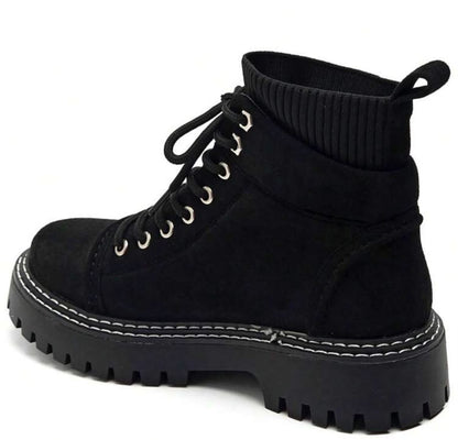 BOOTS SUEDINE NOIR COL CÔTELÉ SURPIQÛRES SEMELLE PLATEFORME MISS PAGE