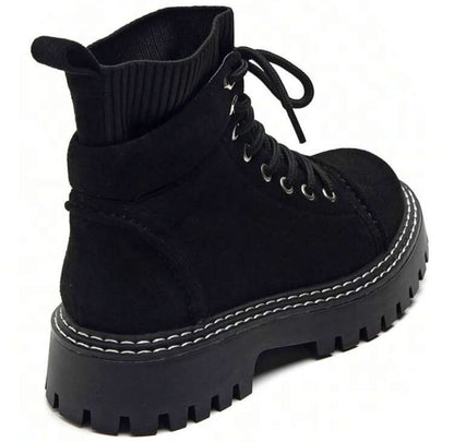 BOOTS SUEDINE NOIR COL CÔTELÉ SURPIQÛRES SEMELLE PLATEFORME MISS PAGE