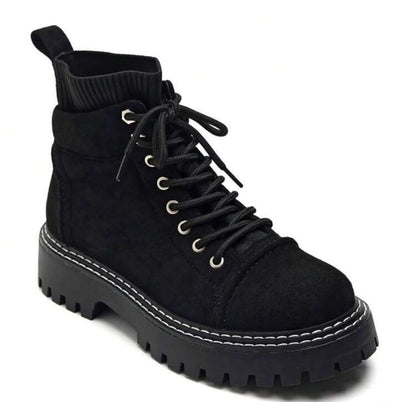 BOOTS SUEDINE NOIR COL CÔTELÉ SURPIQÛRES SEMELLE PLATEFORME MISS PAGE
