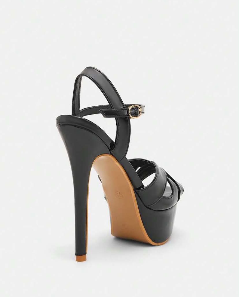 Sandales à Plateforme et Talon Aiguille – Noir Verni Glamour