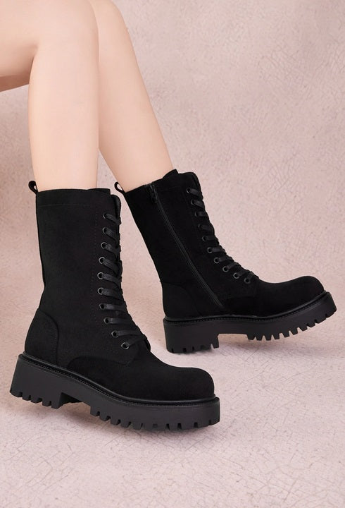 BOTTES RANGERS MI-MOLLET FEMME NOIRES EFFET DAIM – À LACETS, SEMELLE CRANTÉE