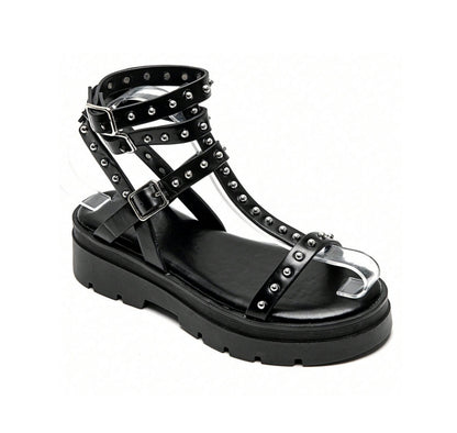 Sandales gladiateurs cloutées à platform miss Glita noir